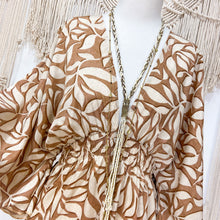 Cargar imagen en el visor de la galería, Vestido Anís Corto Hojas (M-L)