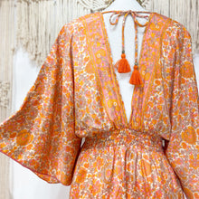 Cargar imagen en el visor de la galería, Vestido Anís Corto Orange (S-M)