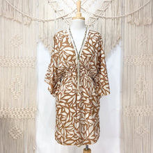 Cargar imagen en el visor de la galería, Vestido Anís Corto Hojas (M-L)