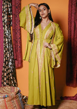 Cargar imagen en el visor de la galería, Vestido Amatista Bordado Verde