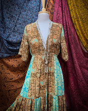 Cargar imagen en el visor de la galería, Vestido Jazmín Corto Arena S-M