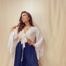 Cargar imagen en el visor de la galería, Top Kimono Rayón Blanco
