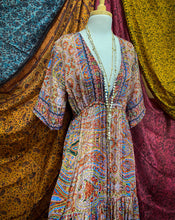 Cargar imagen en el visor de la galería, Vestido Jazmín Corto Gitano M-L
