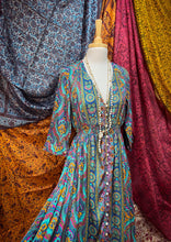 Cargar imagen en el visor de la galería, Vestido Jane Turquesa Fucsia (M)
