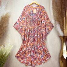 Cargar imagen en el visor de la galería, Kimono Kaftan Print Coral
