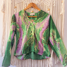 Cargar imagen en el visor de la galería, Blusa Luz Green Mármol

