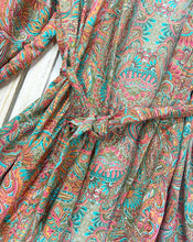 Cargar imagen en el visor de la galería, Kimono Rakhi Pink

