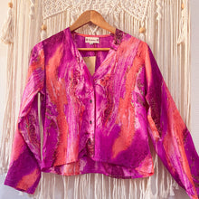 Cargar imagen en el visor de la galería, Blusa Luz Fucsia Gold
