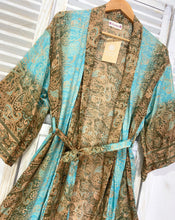 Cargar imagen en el visor de la galería, Kimono Rakhi Turquesa
