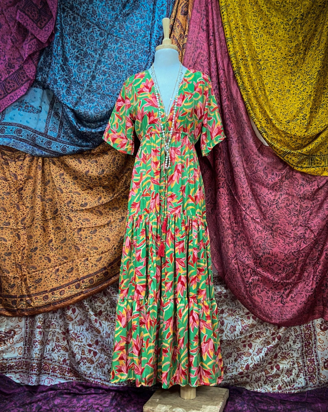 Vestido Jazmín Corto Verde Flor S-M