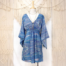 Cargar imagen en el visor de la galería, Vestido Soul Light Blue (estándar)
