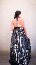 Cargar imagen en el visor de la galería, Vestido Asha Black Gold
