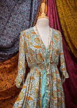 Cargar imagen en el visor de la galería, Vestido Jane Cielo (M-L)
