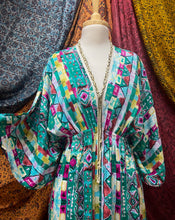 Cargar imagen en el visor de la galería, Vestido Anís Green Pink (S-M)
