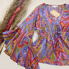Cargar imagen en el visor de la galería, Blusa Gitaa Mora Coral (M-L)
