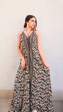 Cargar imagen en el visor de la galería, Vestido Asha Gold Print
