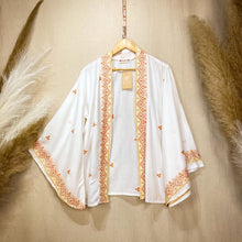 Cargar imagen en el visor de la galería, Kimono Reina Blanco
