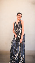 Cargar imagen en el visor de la galería, Vestido Asha Black Gold

