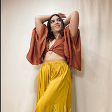 Cargar imagen en el visor de la galería, Top Kimono Rayón Terracota
