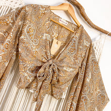 Cargar imagen en el visor de la galería, Top Kimono Mehendi Gold (estándar)
