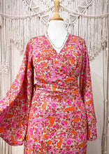 Cargar imagen en el visor de la galería, Vestido Pitta Cerezo (M-L)
