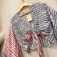 Cargar imagen en el visor de la galería, Top kimono Etnico I
