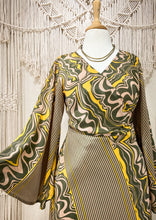 Cargar imagen en el visor de la galería, Vestido Pitta Olivo (M-L)
