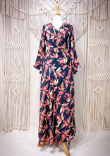 Cargar imagen en el visor de la galería, Vestido Pitta Black (M-L)

