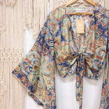 Cargar imagen en el visor de la galería, Top Kimono Azul Mehendi (estándar)
