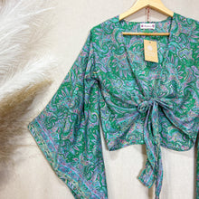 Cargar imagen en el visor de la galería, Top Kimono Paisley Verde
