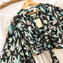 Cargar imagen en el visor de la galería, Top Kimono Flor Turquesa (estándar)
