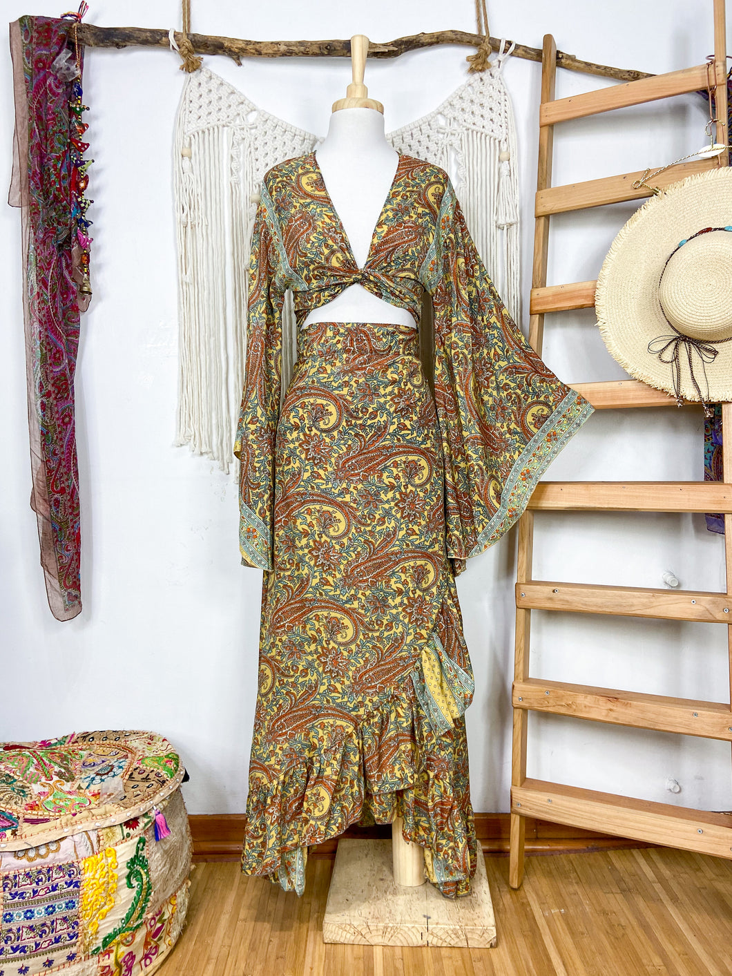 Conjunto Goa Mostaza