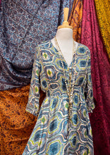 Cargar imagen en el visor de la galería, Vestido Jane Petróleo (M)
