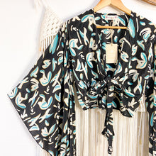 Cargar imagen en el visor de la galería, Top Kimono Flor Turquesa (estándar)
