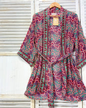 Cargar imagen en el visor de la galería, Kimono Rakhi Coral
