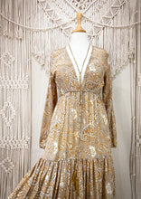 Cargar imagen en el visor de la galería, Vestido Jazmín Mehendi Gold
