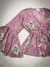 Cargar imagen en el visor de la galería, Blusa Gitana Red (M-L)
