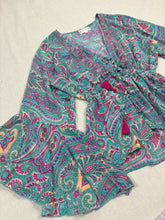Cargar imagen en el visor de la galería, Blusa Gitana Mehendi (M-L)
