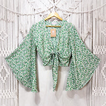 Cargar imagen en el visor de la galería, Top Kimono Verde Flor (estándar)
