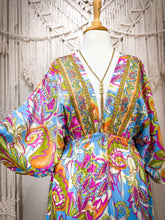 Cargar imagen en el visor de la galería, Vestido Anís Primavera (estándar)
