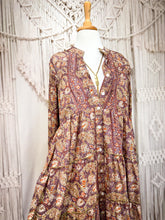 Cargar imagen en el visor de la galería, Vestido Alma Beige Sun (M-L)
