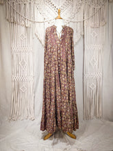 Cargar imagen en el visor de la galería, Vestido Alma Beige Sun (M-L)
