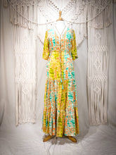Cargar imagen en el visor de la galería, Vestido Jazmín Corto Sun (S-M)

