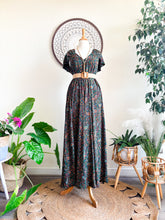 Cargar imagen en el visor de la galería, Vestido Ananda Mehendi (S-M)
