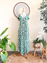Cargar imagen en el visor de la galería, Vestido Ananda Turquesa (S-M)
