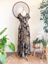 Cargar imagen en el visor de la galería, Vestido Ananda Gold (S-M)
