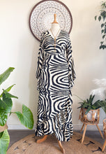 Cargar imagen en el visor de la galería, Conjunto Goa Animal Print
