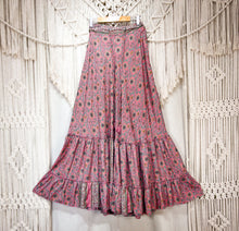 Cargar imagen en el visor de la galería, Pollera Boho Pink (S-M)

