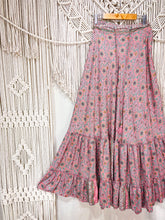 Cargar imagen en el visor de la galería, Pollera Boho Pink (S-M)
