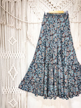 Cargar imagen en el visor de la galería, Pollera Boho Blue Mehendi (M-L)
